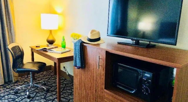 Четырёхместный номер Standard Best Western Westminster Hotel