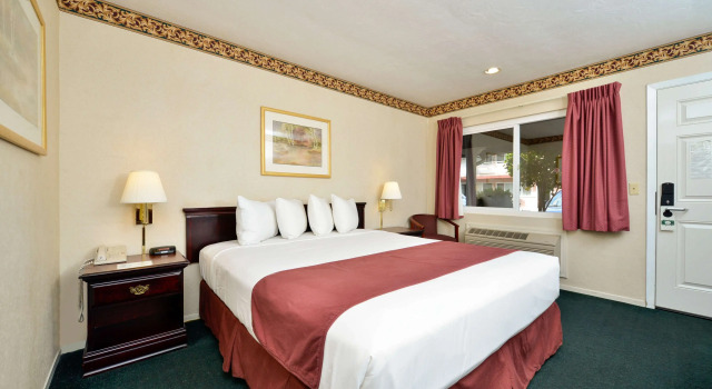 Двухместный номер Standard Americas Best Value Inn - Sky Ranch Palo Alto