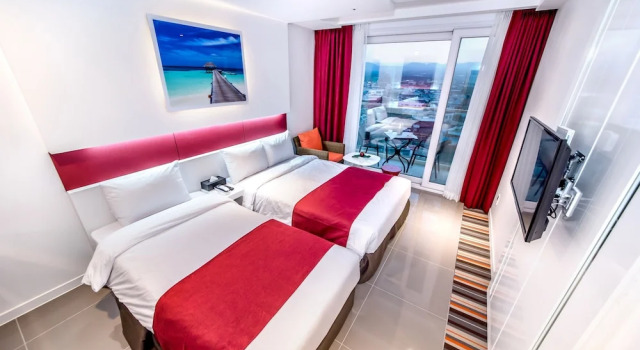 Двухместный семейный номер Standard с видом на город Aimi Jeju Beach Hotel Hamdeok W