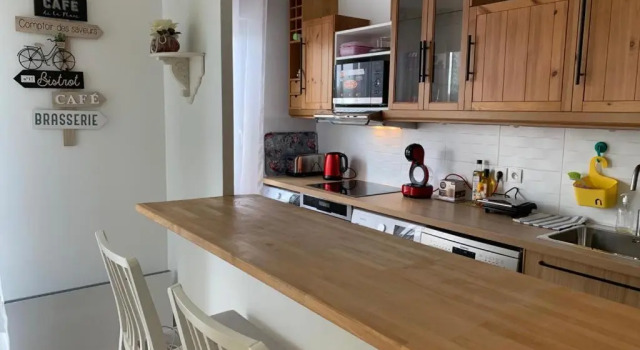 La Défense wonderful 2 bedrooms apartment, Забронировать Апартаменты/квартира Сюрен Аньер-сюр-Сен