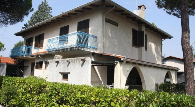 Villa Rosina, Prenota Villa Hotel a Veneto con parcheggio, Parcheggio