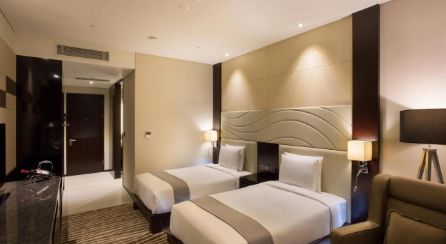 Двухместный номер Deluxe I Square Hotel