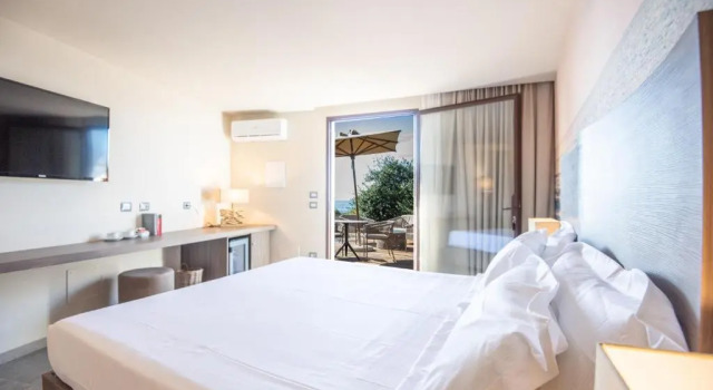 Полулюкс с видом на море Mariva Dune Suites