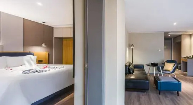 Люкс Homeinn Selected Hotel (Dezhou Lingcheng Lingzhou Road)