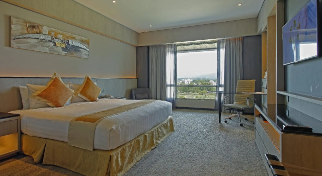 Клубный номер Standard с видом на поле для гольфа The Pacific Sutera Hotel