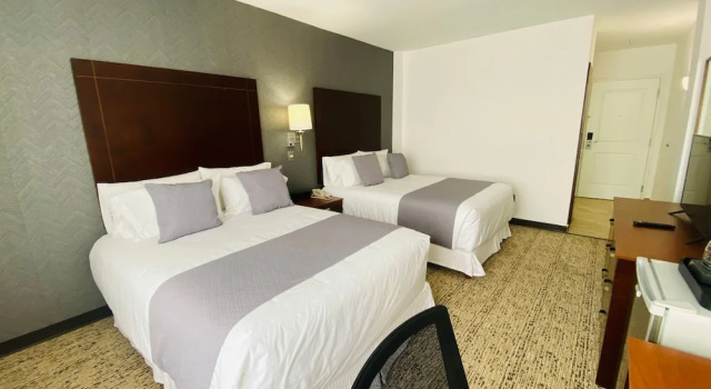 Четырёхместный номер Standard La Quinta by Wyndham Reynosa