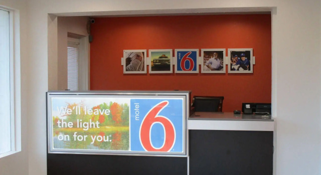 Motel 6 Schenectady, NY, Rezerwuj Motel Hotele SPA w Schenectady, SPA