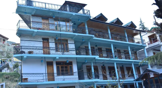 Hotel Neelgiri - Manali Diaries, Забронировать Отель Недорогие отели Манали, недорого