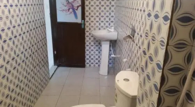 Sunflower Guest House, Забронировать Гостевой дом Камбалгама Округ Галле