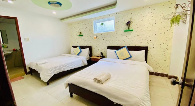 Friendly House