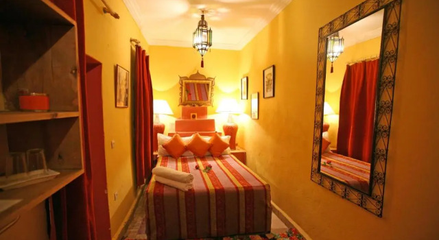 Camera Economy Riad N10