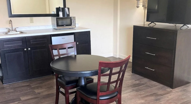 Люкс University Inn Durham next to Duke University Medical Center