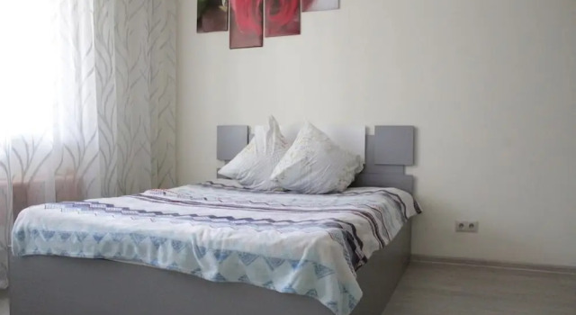 Студия с балконом LOFT STUDIO Октября, 52