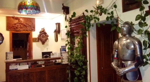 Hotel Los Perales, Забронировать Отель Пуэбла-де-Санабрия 