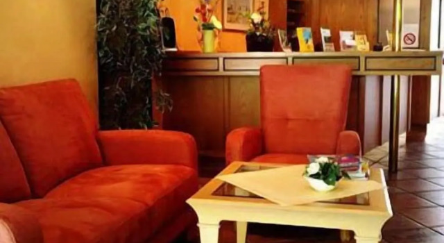 Hotel Klusenhof, Забронировать Отель Отели Липпштадт с парковкой, Парковка