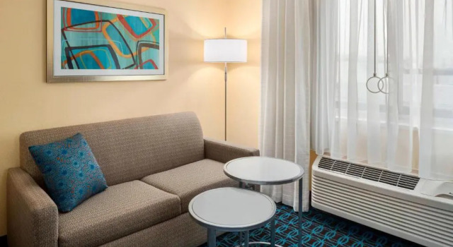 Студия Fairfield Inn & Suites Lima