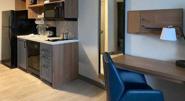 Люкс Candlewood Suites Manassas by IHG