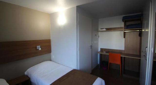 Двухместный номер Standard Fasthotel Tours Sud