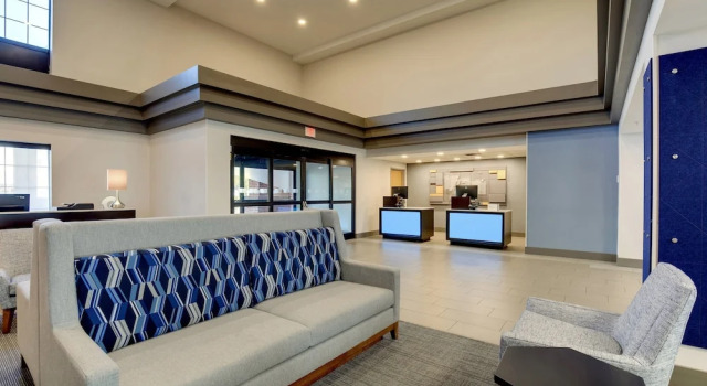 Holiday Inn Express I-95 Capitol Beltway - Largo by IHG, Book Hotel Largo Washington DC Metropolitan area