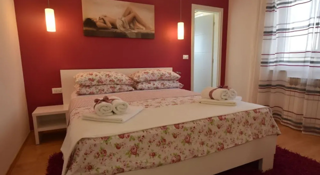 Beautiful modern villa with private swimming pool in central Kanfanar