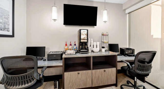 Best Western The Inn at Ramsey-Mahwah, Забронировать Отель Рамси Bergen County