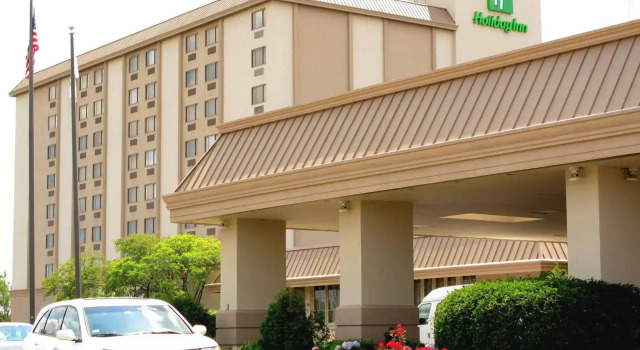 Holiday Inn Rolling Meadows - Schaumburg Area, Rezerwuj Hotel Schaumburg 