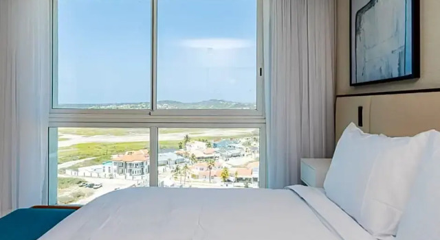 3 Bedrooms Premium Suite with island view Radisson Blu Aruba