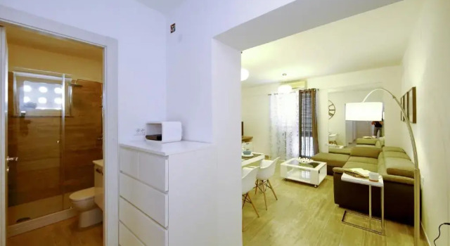 Апартаменты First Floor Zadar Apartment