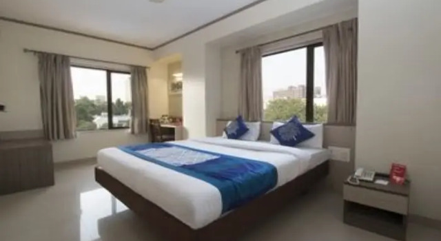 OYO 17104 Flagship Hotel Kapil Residency