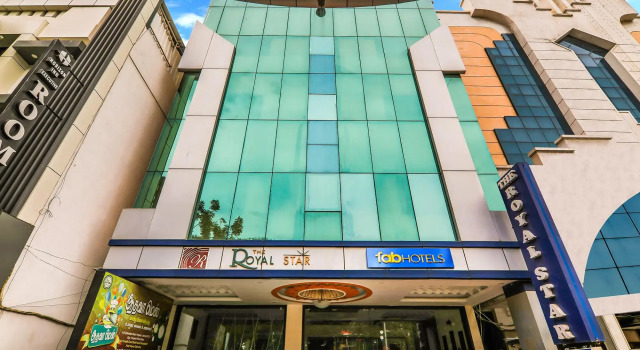 FabHotel Royal Star, Забронировать Отель Отели штата Тамилнада 3 звезды, 3*