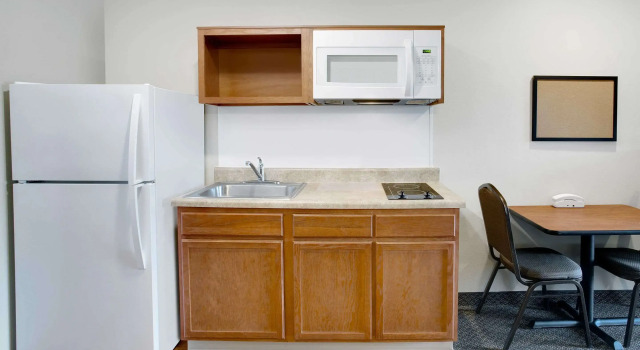 Четырёхместный люкс WoodSpring Suites Manassas Battlefield Park I-66