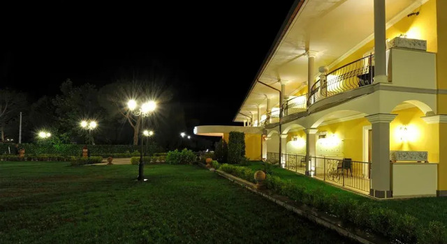 Hotel Lido - Beach and Palace, Забронировать Отель Отели Озера Больсена с завтраком, Завтраки