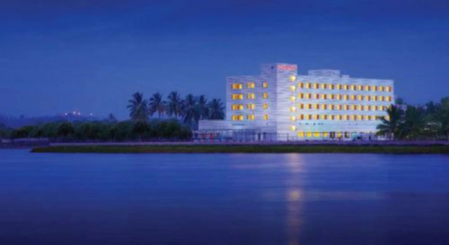 Двухместный люкс Hotel Naveen Lakeside