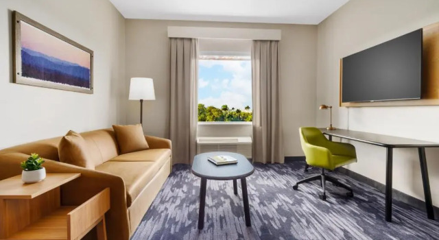 Люкс Fairfield by Marriott Inn & Suites Homestead Florida City
