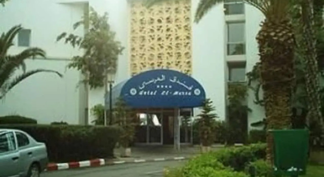 El Marsa, Rezervovat Hotel Hotely v Staoueli s bazénem, Bazén