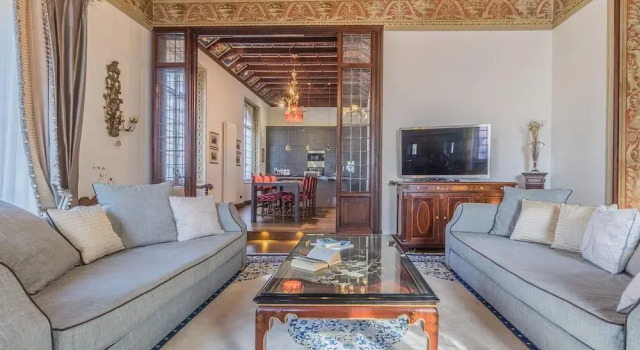Belle Epoque Apartment Lierna, Book Apartment Hotels in Como with a Pool, Swimming Pool