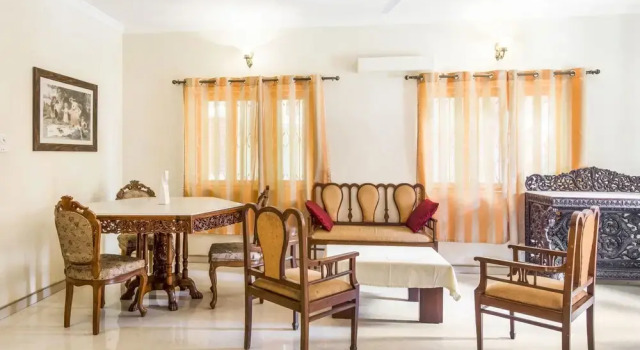 GuestHouser 4 BHK Villa 6dcf, Prenota Villa Nagoa-Bardez Goa