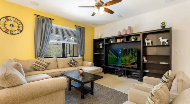 Orlando Villas Near Disney's, Rezerwuj Hotel Hotele w Kissimmee z basenem, Basen