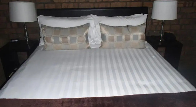 Двухместный номер Standard City Colonial Motor Inn