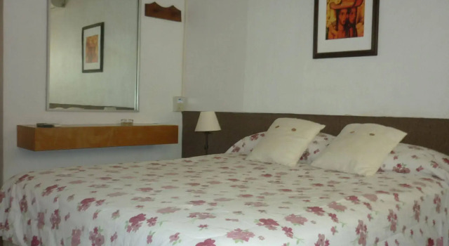 Hotel Los Pinos Punta, Buchen Sie Hotel Hotels in Maldonado mit Parkplatz, Parkplätze