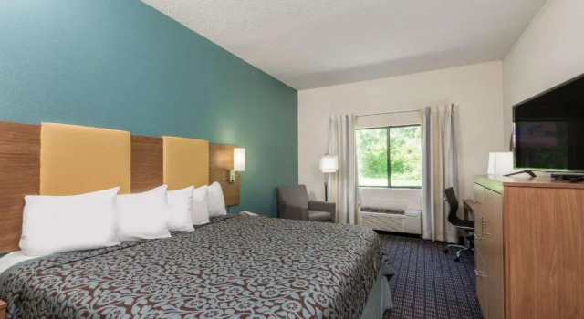 Номер Standard Days Inn by Wyndham Ashland