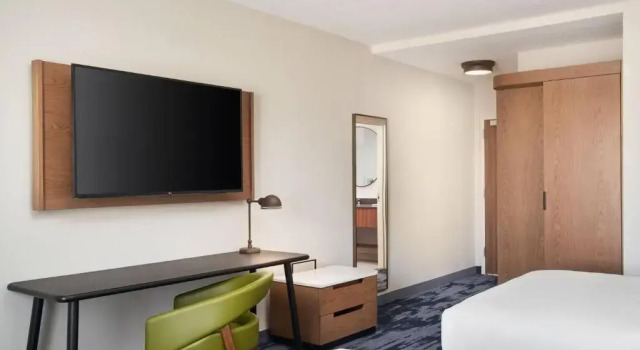 Четырёхместный номер Standard Fairfield Inn & Suites Tampa Riverview