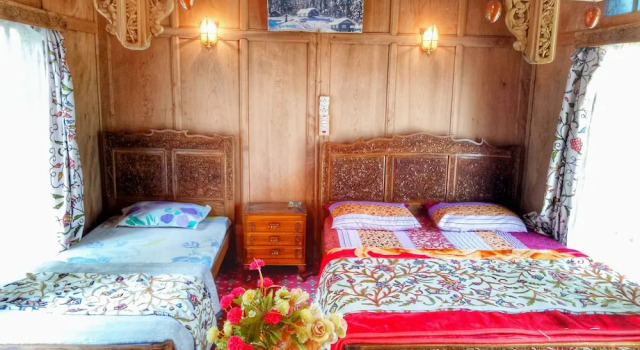 Трёхместный номер Deluxe с видом на озеро New Bul Bul Group Of Houseboats