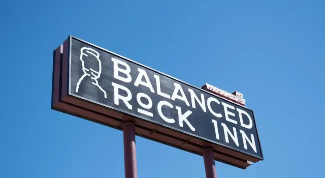 Номер Standard Balanced Rock Inn
