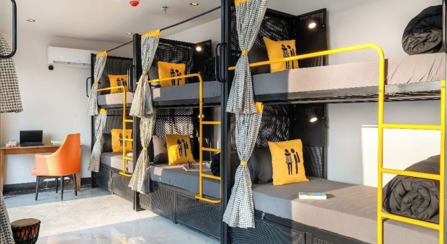 Кровать в общем номере The Hosteller Bam Dehradun, City Centre