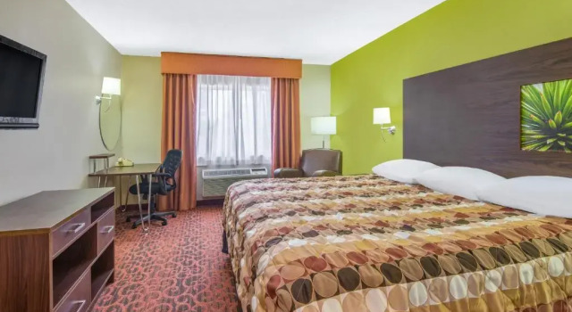 Номер Standard Super 8 by Wyndham Portales