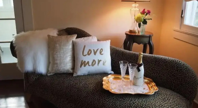 Номер Premium Lady Geneva Bed and Breakfast