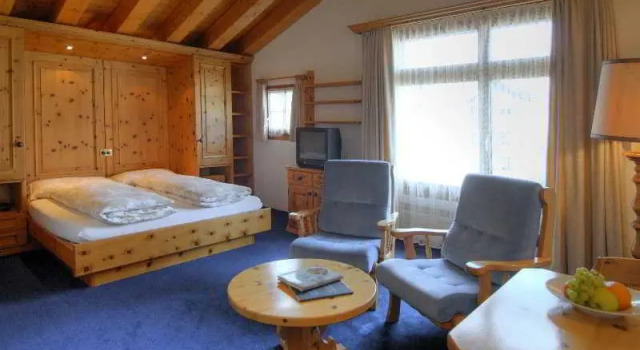 Appartments Cervus, Book Hotel St. Moritz Engadin