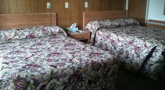 Четырёхместный номер Standard Wyoming Motel