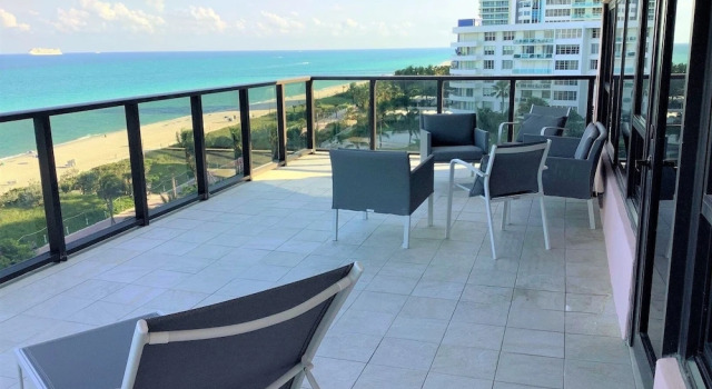 Апартаменты Alexander 1001 3 Bedroom Apts by RedAwning